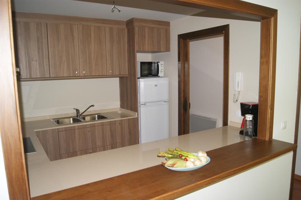 Apartaments Els Esquiadors 约茨 外观 照片