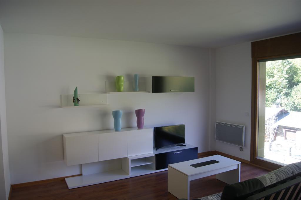 Apartaments Els Esquiadors 约茨 外观 照片